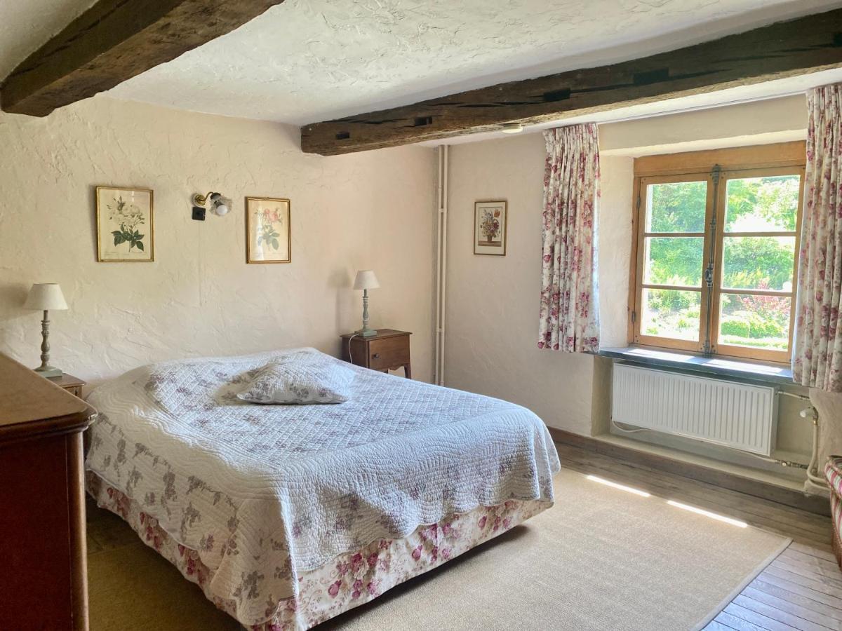 B&B Le Moulin De Resteigne Bagian luar foto